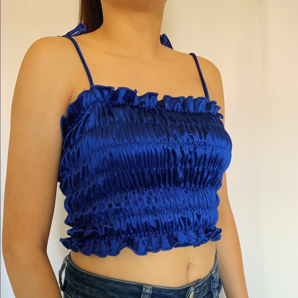 Blue ruffled crop top